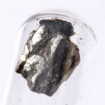 Lanthanum. Appearance depends on surface and storage conditions.