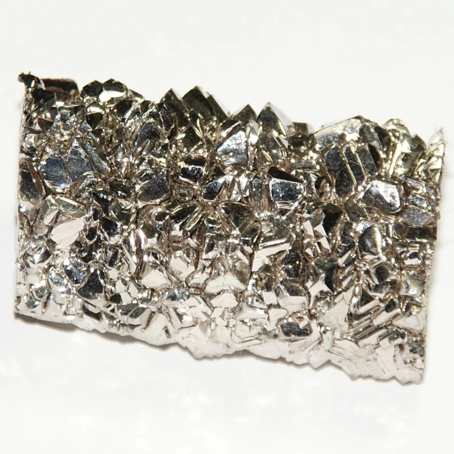 Titanium sample. Appearance can vary with surface and storage conditions.
